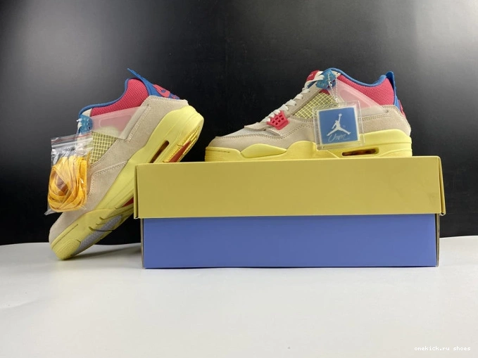 Cheap Retro Jordan DC9533-800 Union Air 4 Ice Guava 0811